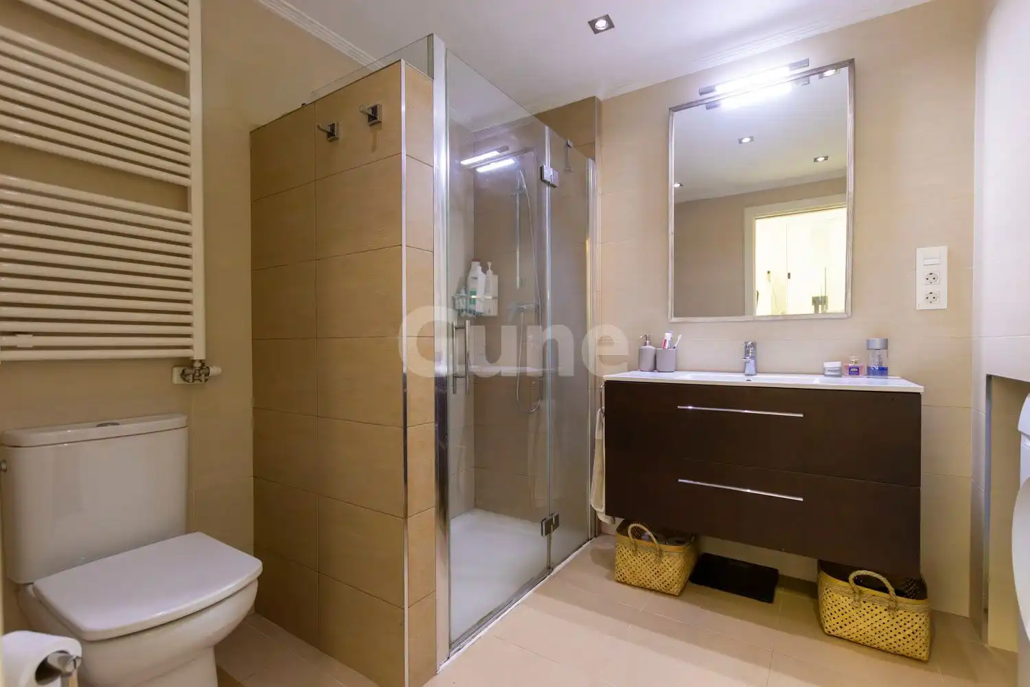 Baño de Piso en venta en Urretxu con Calefacción y Trastero