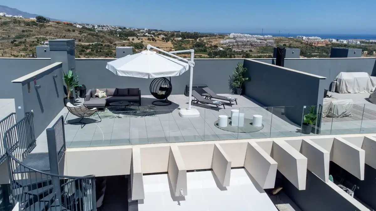 Ático con piscina en venta en Selwo, imagen 4