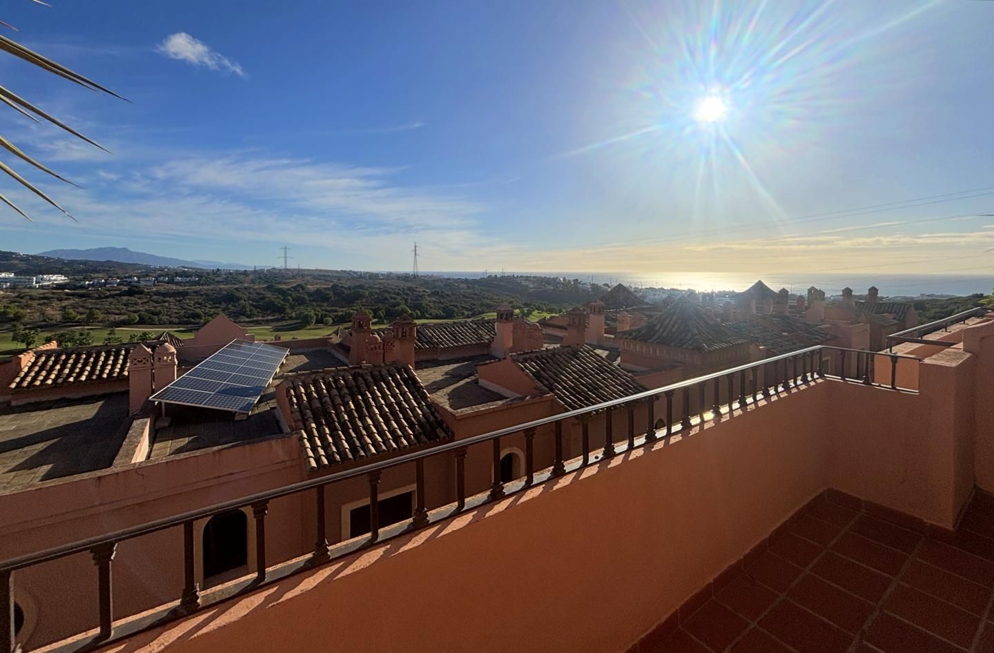 Exterior view of Single-family semi-detached for sale in Estepona  with Air Conditioner, Heating and Terrace