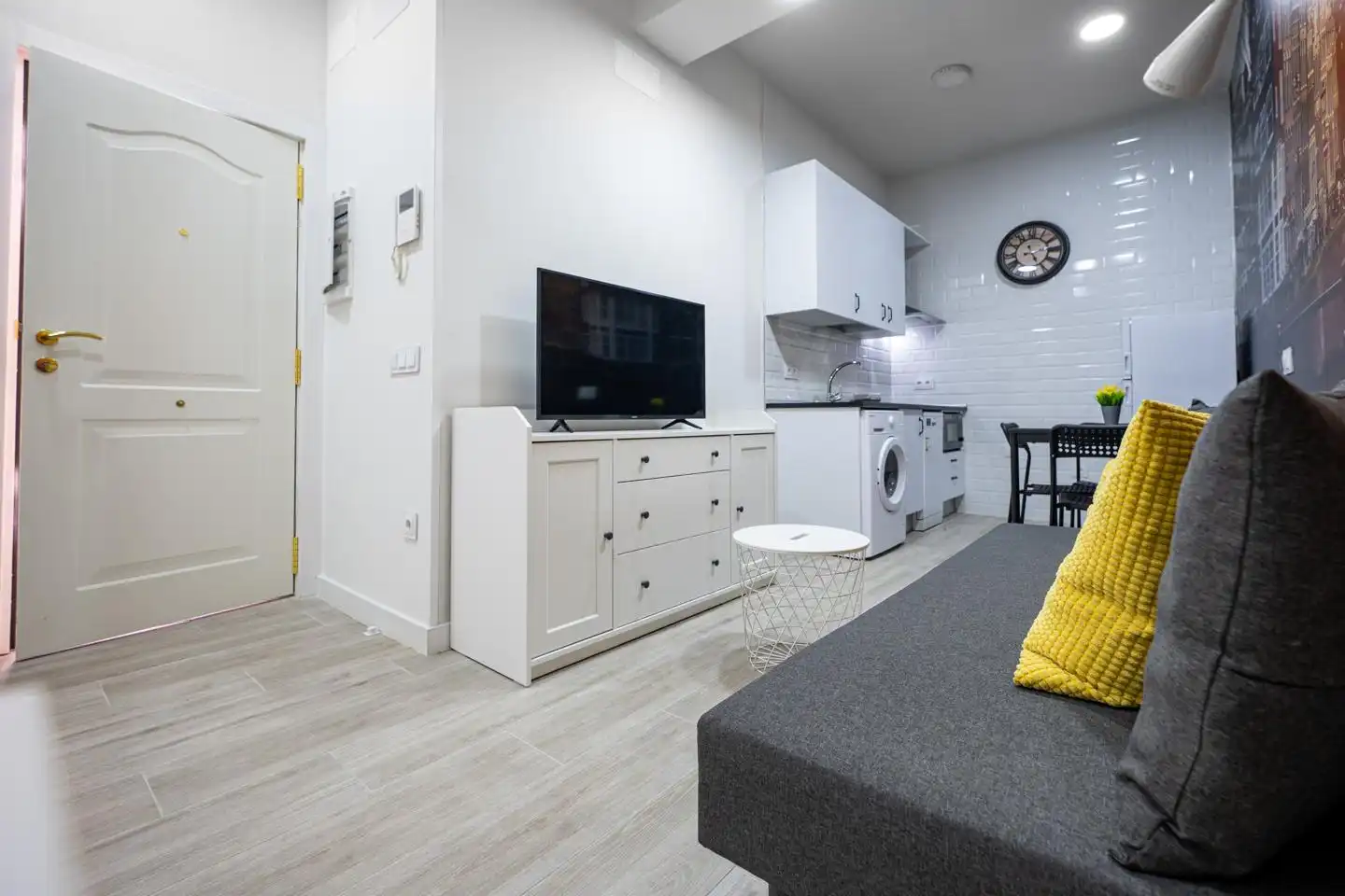 Planta baja en venta en Ávila con Calefacción y Amueblado