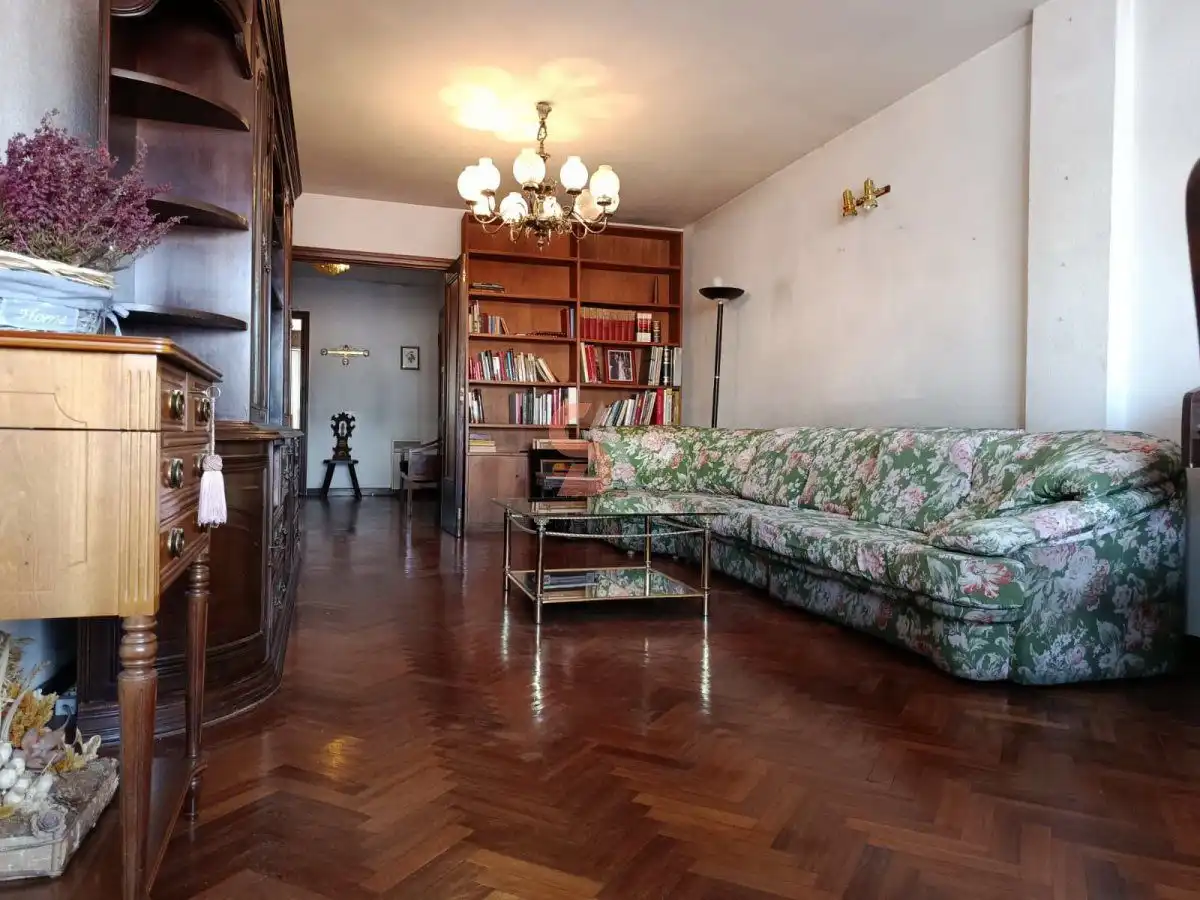 Sala d'estar de Pis en venda en Valladolid amb Aire condicionat, Calefacció i Terrassa