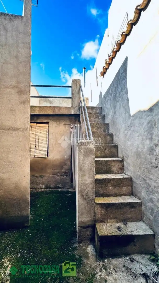 Casa adosada en venda en Urda