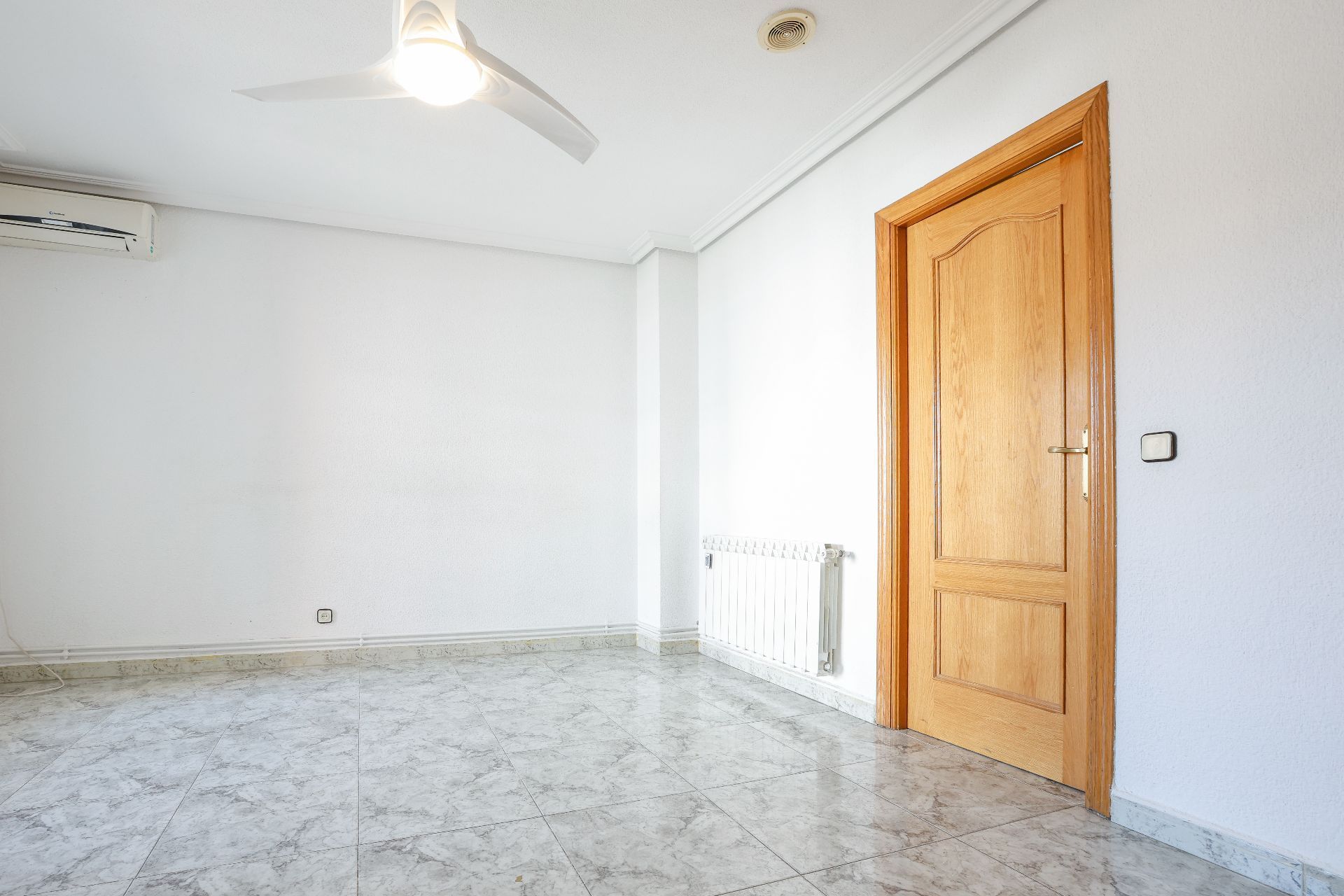 Flat for sale in Valdemoro  with Air Conditioner, Heating and Terrace