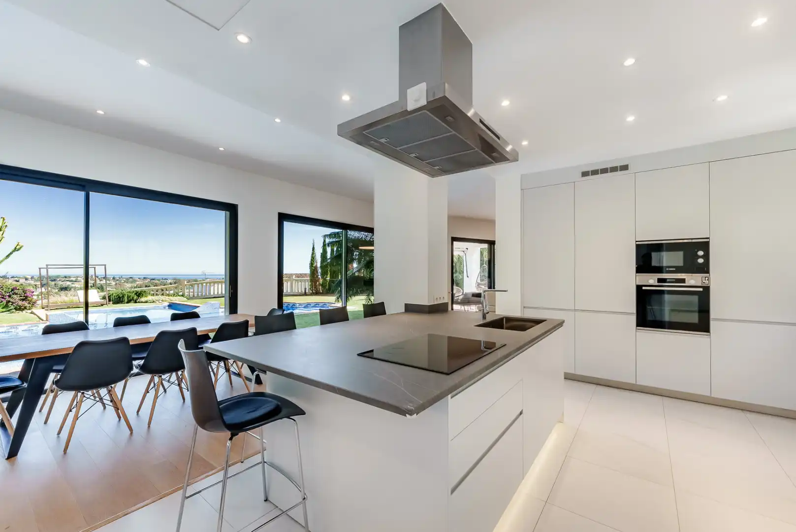 House with pool for sale in Marbella Centro, imagen 4