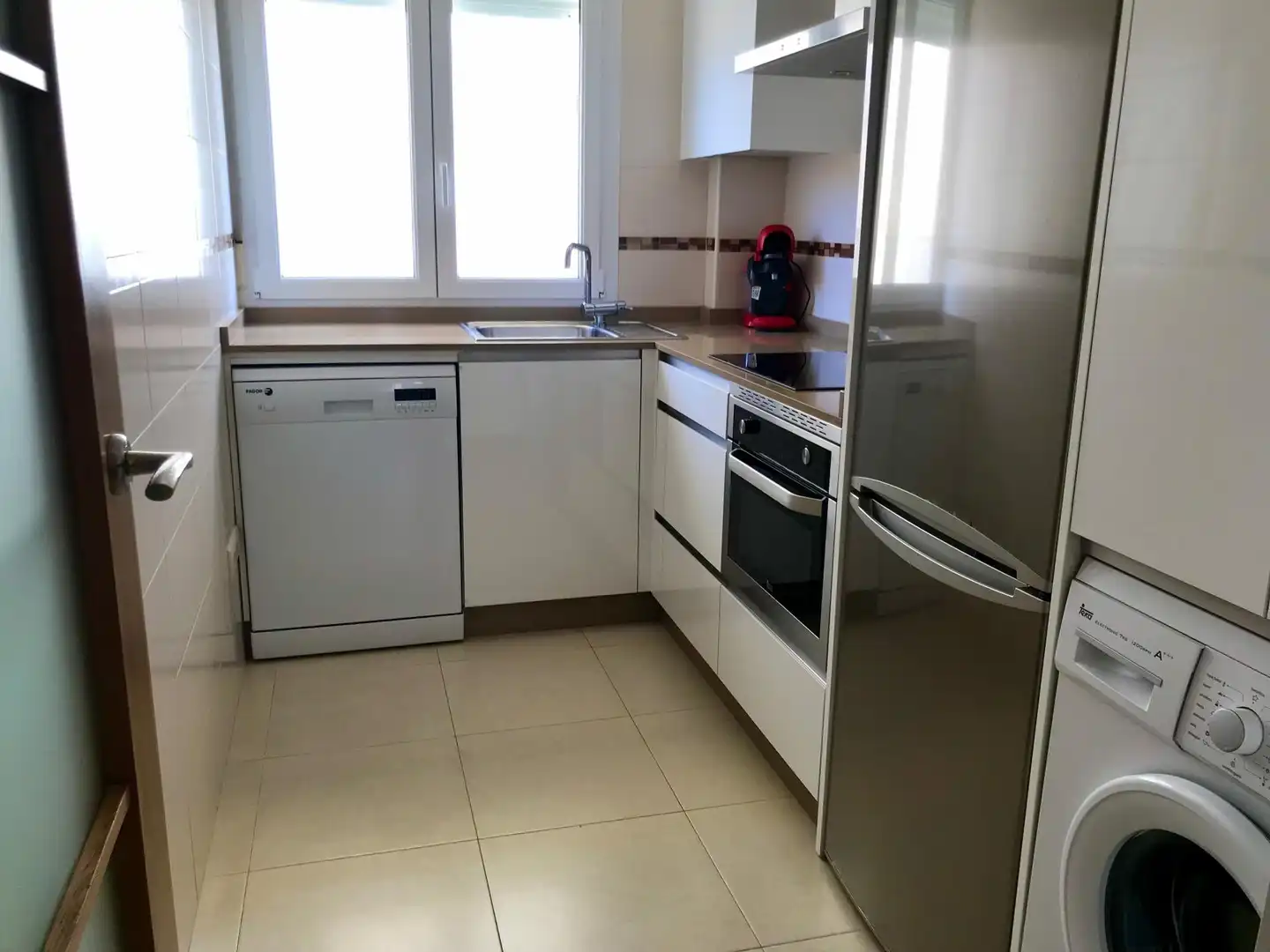 Cuina de Apartament en venda en Ribeira amb Calefacció i Terrassa