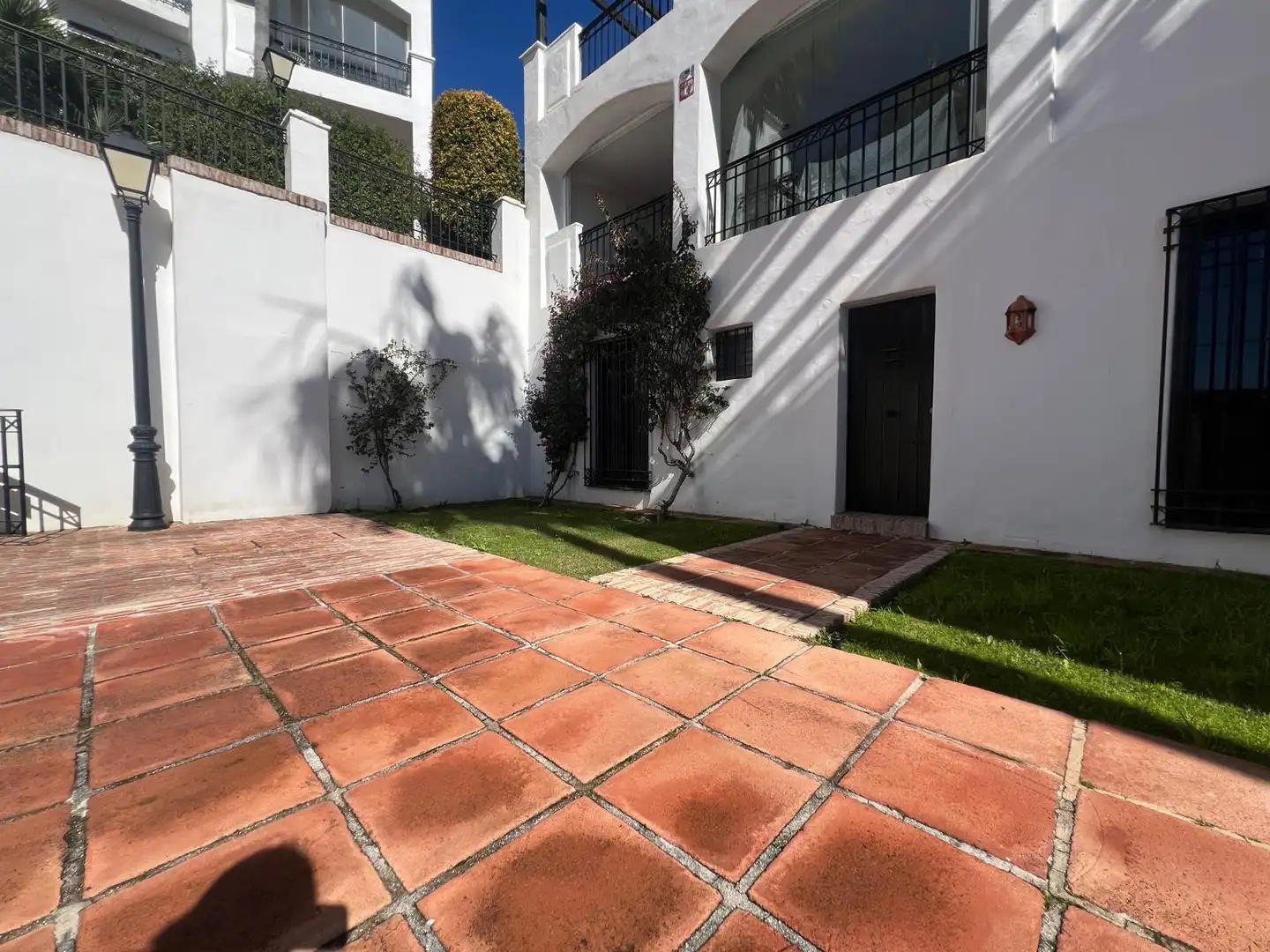 Jardín de Ático en venta en Marbella con Aire acondicionado, Calefacción y Terraza