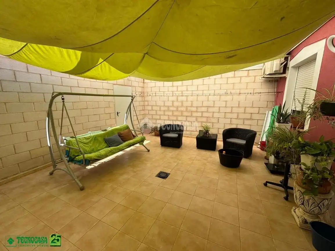 Casa adosada en venta en Bolaños de Calatrava