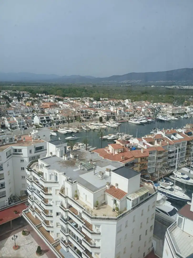 Exterior view of Buildings for sale in Empuriabrava