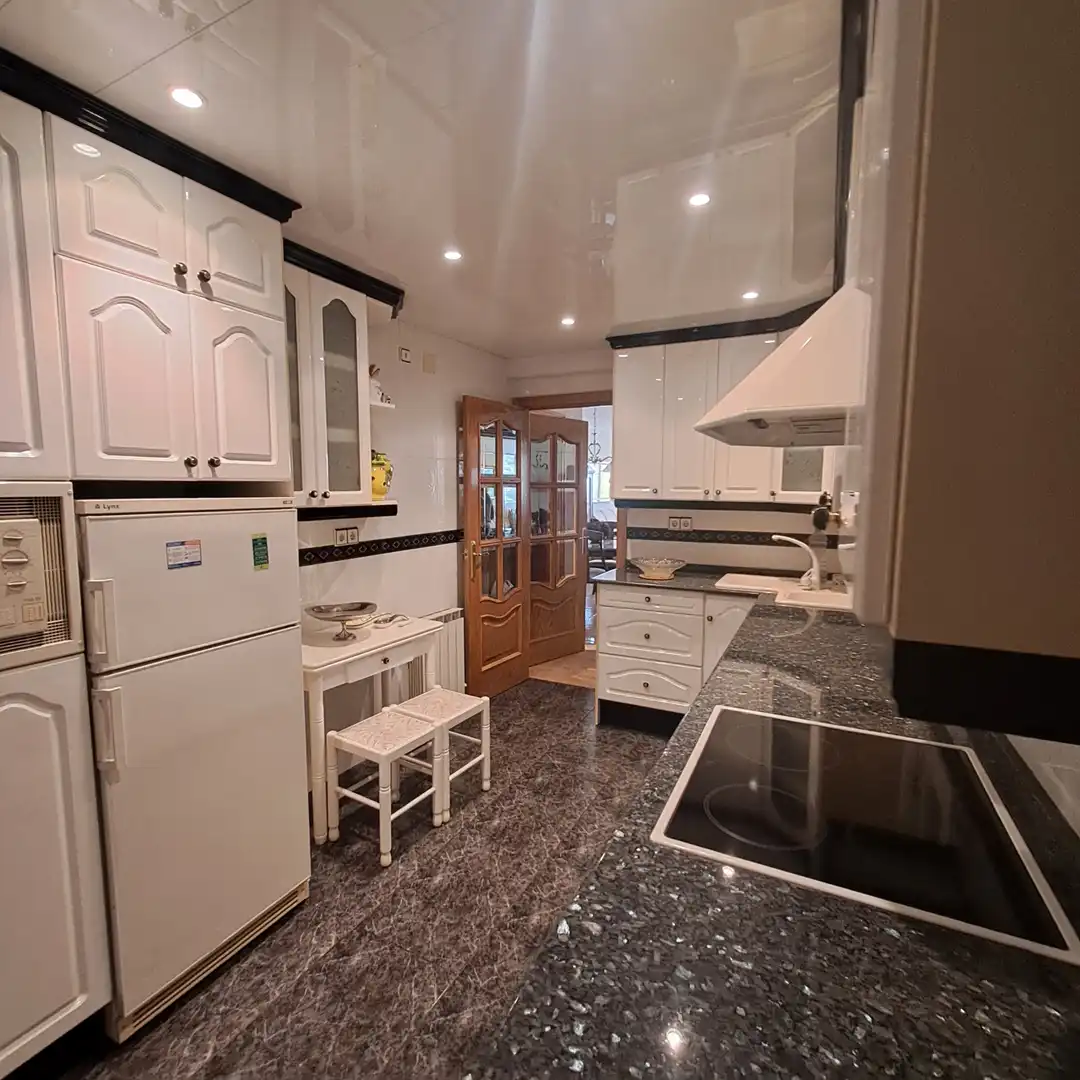 Kitchen of Flat for sale in Can Gili