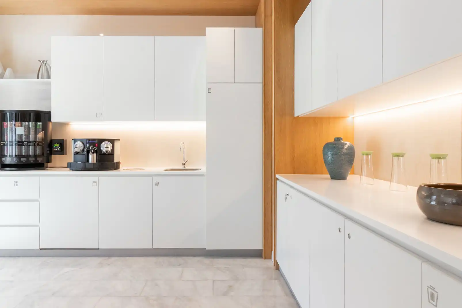 Cocina de Oficina de alquiler en Alicante / Alacant con Aire acondicionado, Calefacción y Amueblado