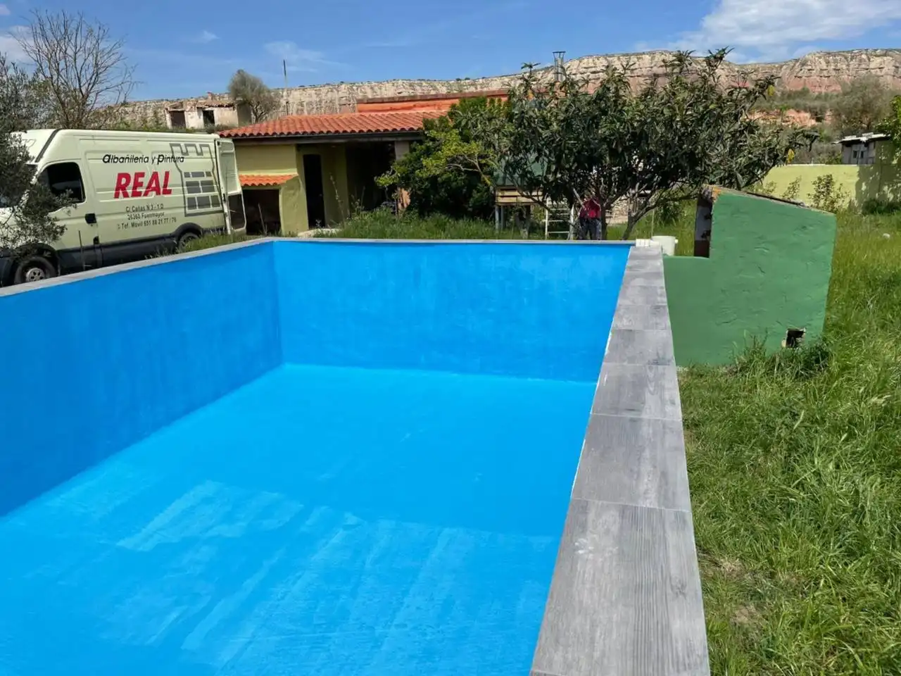 Piscina de Terreno en venta en Alcanadre