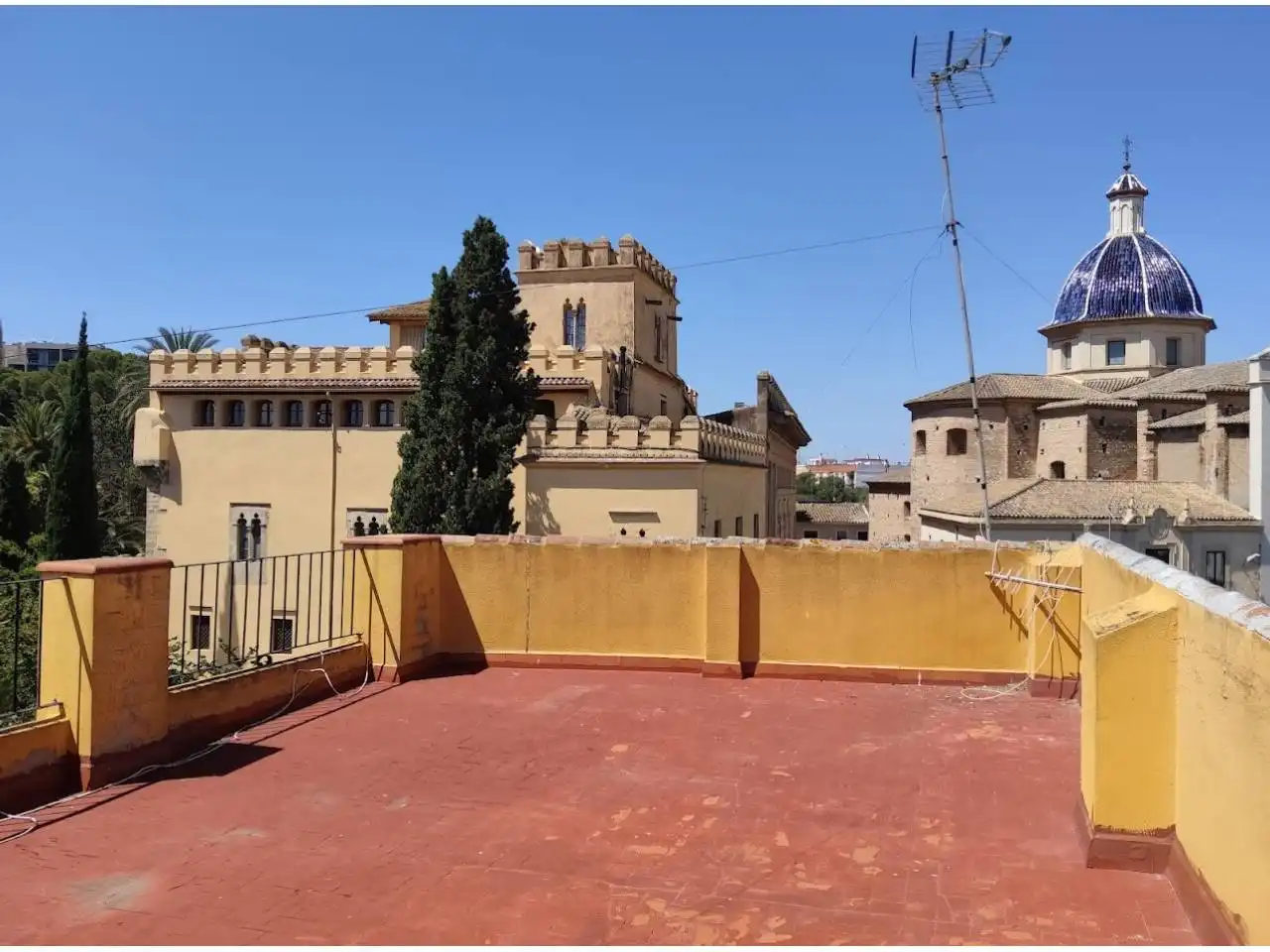 Terraza de Piso en venta en Burjassot con Terraza y Balcón