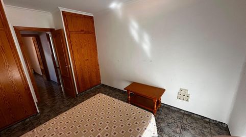 Foto 2 de Apartamento de alquiler en Enrique Rambal, Zona La Ermita, Torrent