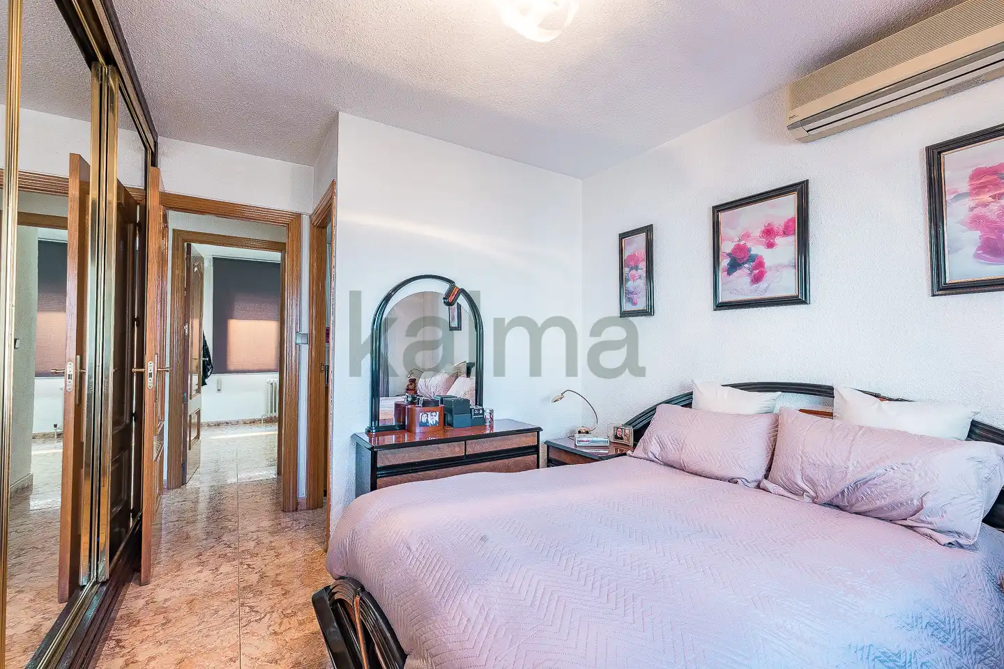 Flat for sale in Calle del Silicio, Parque Cataluña