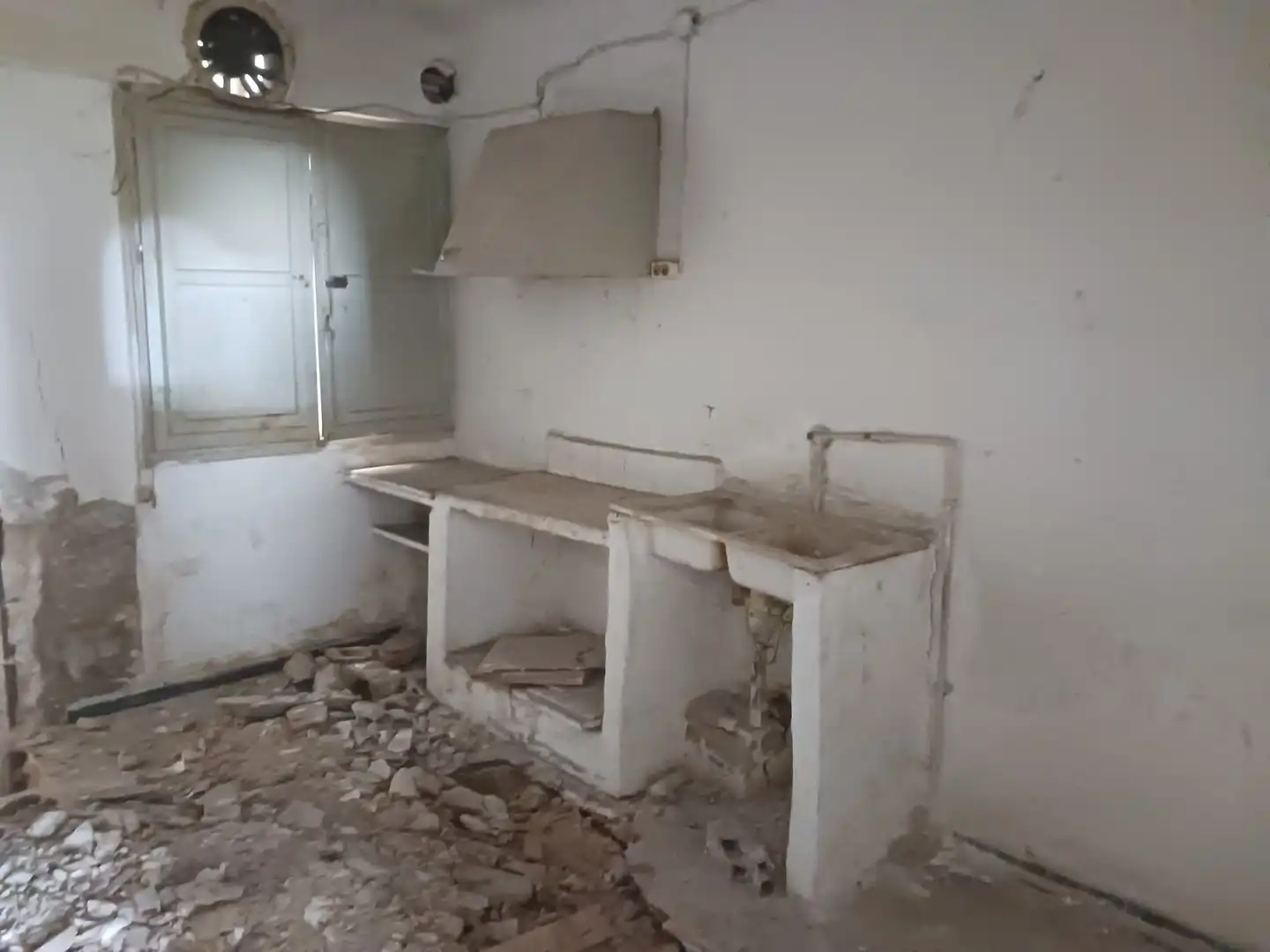 Küche von Gebäude zum Verkauf in Elche / Elx