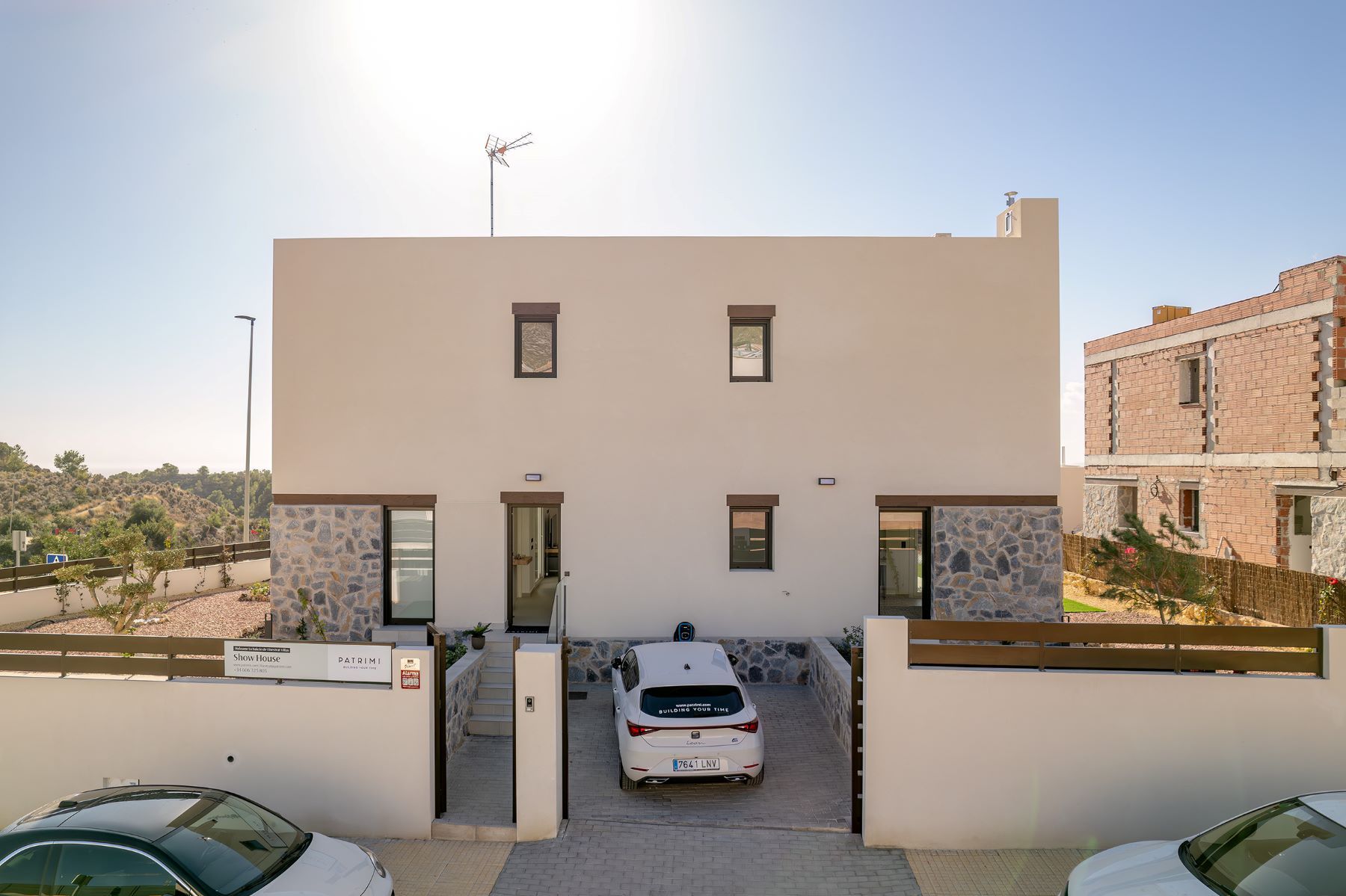 Vista exterior de Casa o xalet en venda en Finestrat amb Aire condicionat, Calefacció i Jardí privat