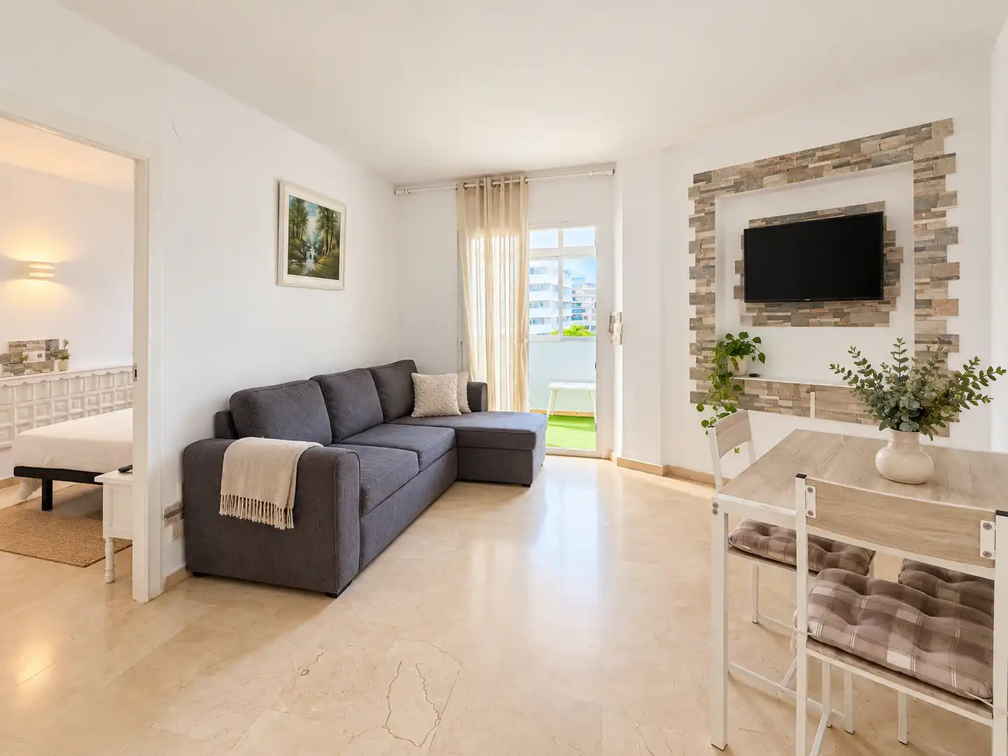 Apartment with pool to rent in Carrer Llentiscle 2, imagen 9