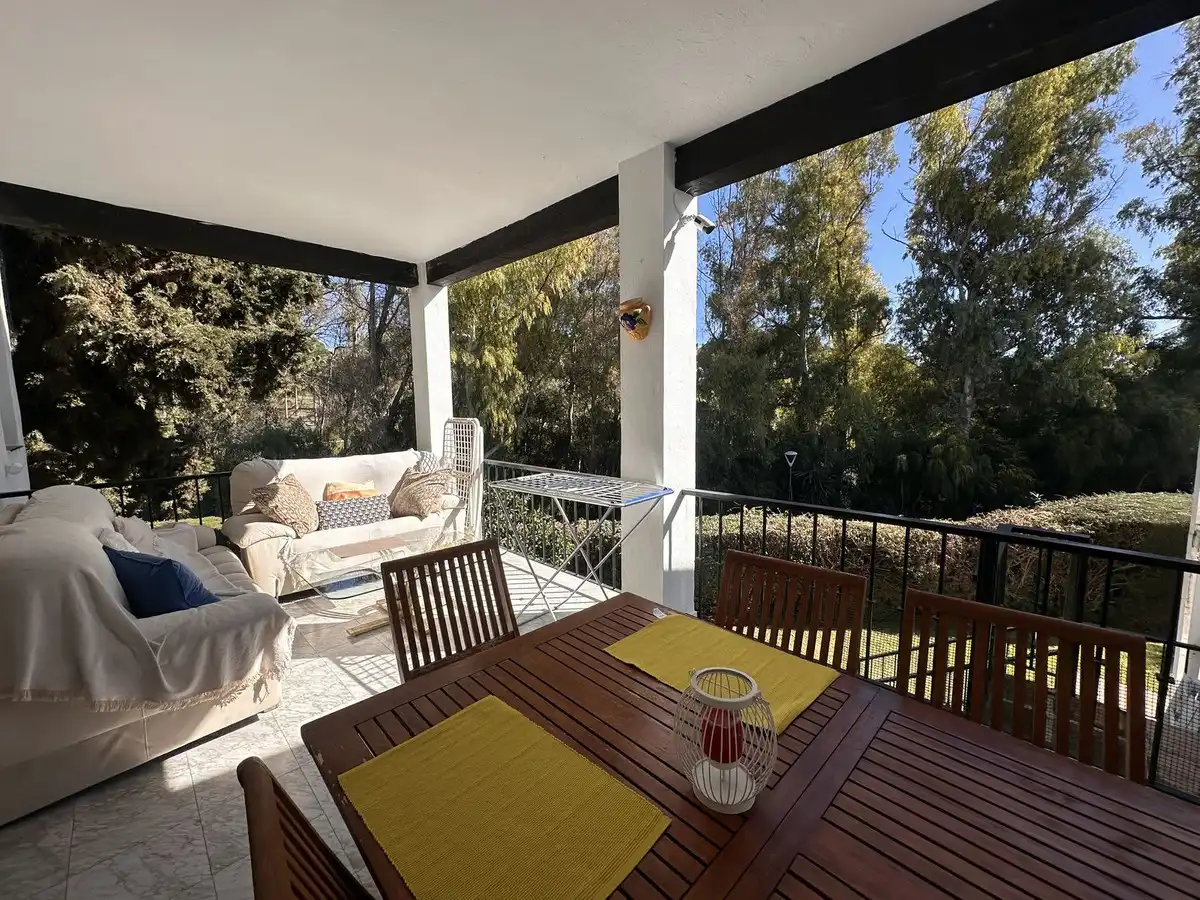 Adossat amb piscina en venda a Nueva Andalucía, imagen 2