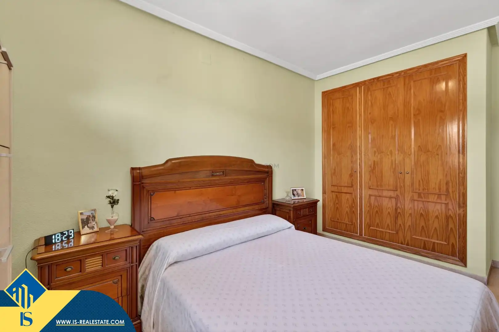 Bedroom of Flat for sale in Alicante / Alacant  with Air Conditioner, Terrace and Storage room