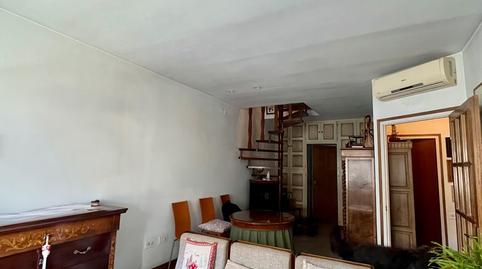 Foto 2 de Casa adosada en venda a Ca n'Aurell, Barcelona