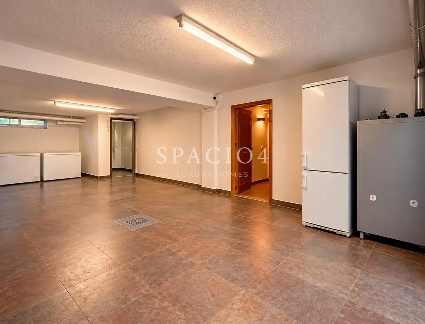 Maison jumelée à vendre à Urbanización Este - Montepríncipe, imagen 27