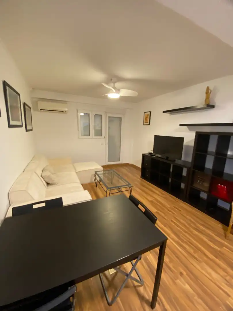 Piso con ascensor en venta en Calle Vecina Concha Ruiz 46, imagen 3
