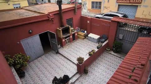 Foto 4 de Casa adosada en venda a Carrer Ramon Reig, 23, Parc Bosc - Castell, Figueres