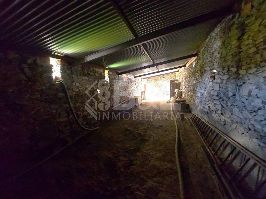 Nave industrial en venta en Arroyomolinos de León