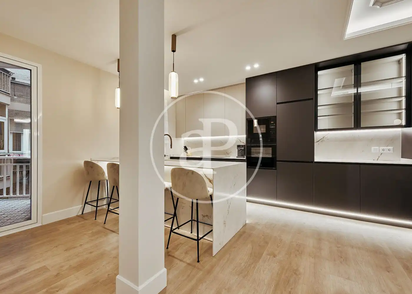 Küche von Wohnung zum Verkauf in Madrid mit Klimaanlage, Heizung und Terrasse