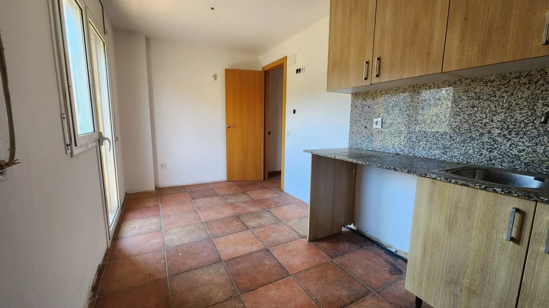 Cocina de Casa adosada en venta en Vallirana con Jardín privado, Terraza y Balcón