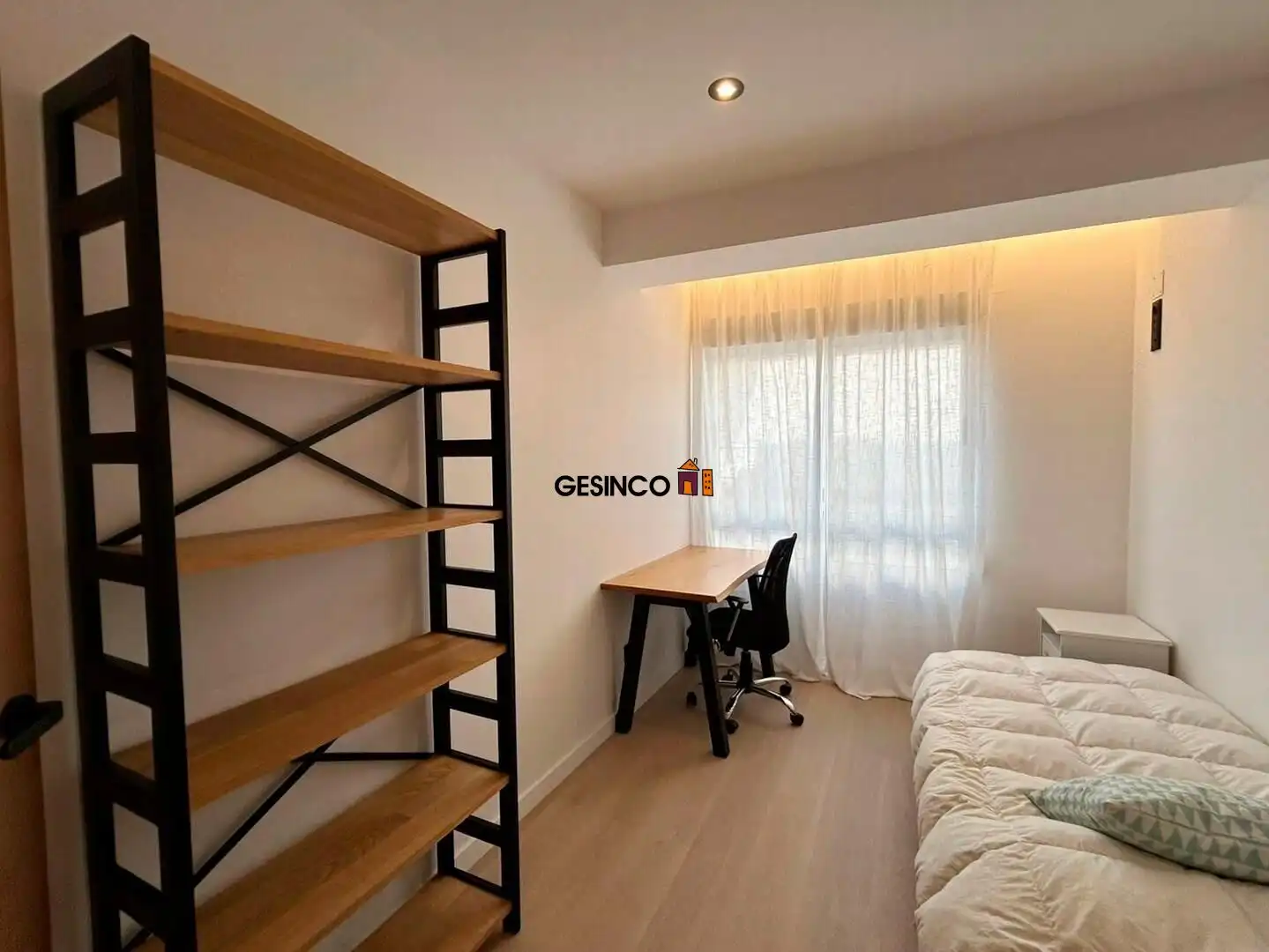 Habitación de Piso en venta en El Genovés con Aire acondicionado y Amueblado