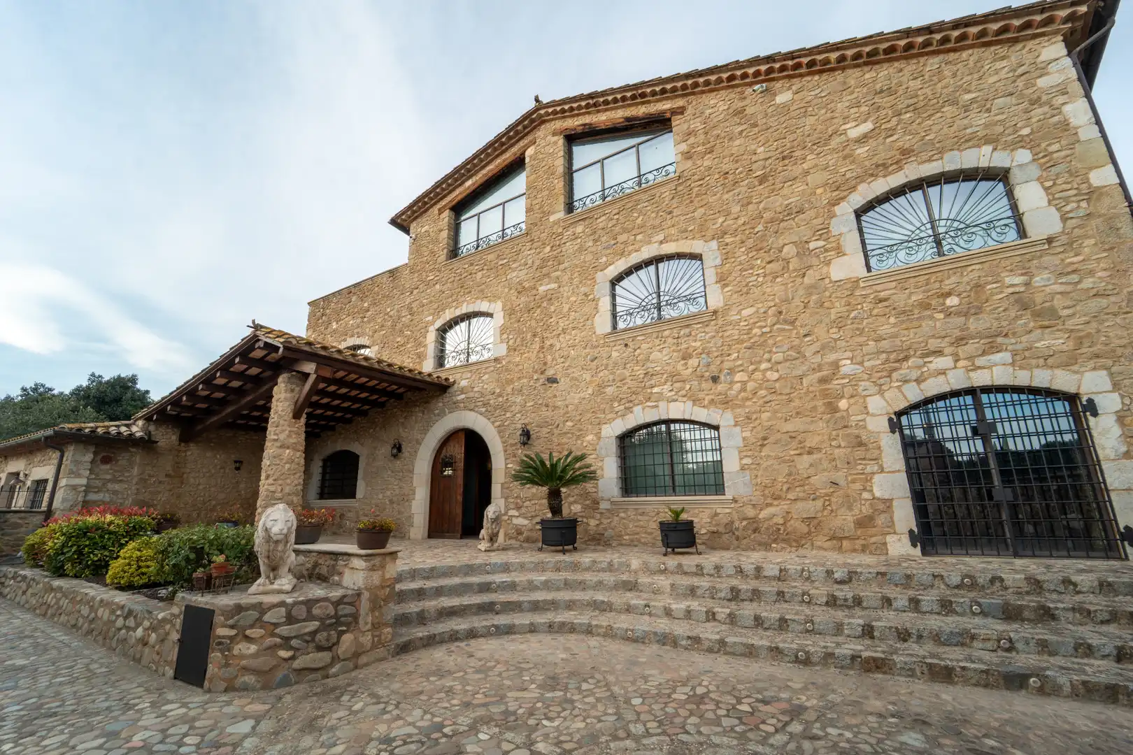 Vista exterior de Finca rústica en venta en Sant Joan de Mollet con Aire acondicionado, Calefacción y Jardín privado