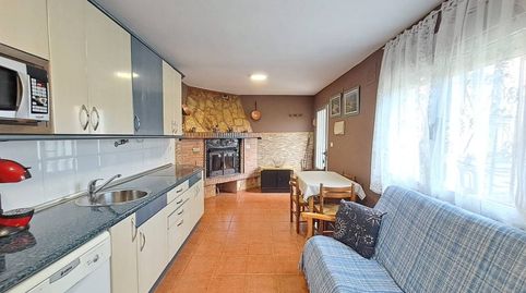 Foto 2 de Casa adosada en venta en Calle Eras Medio, Valle de Oca, Burgos