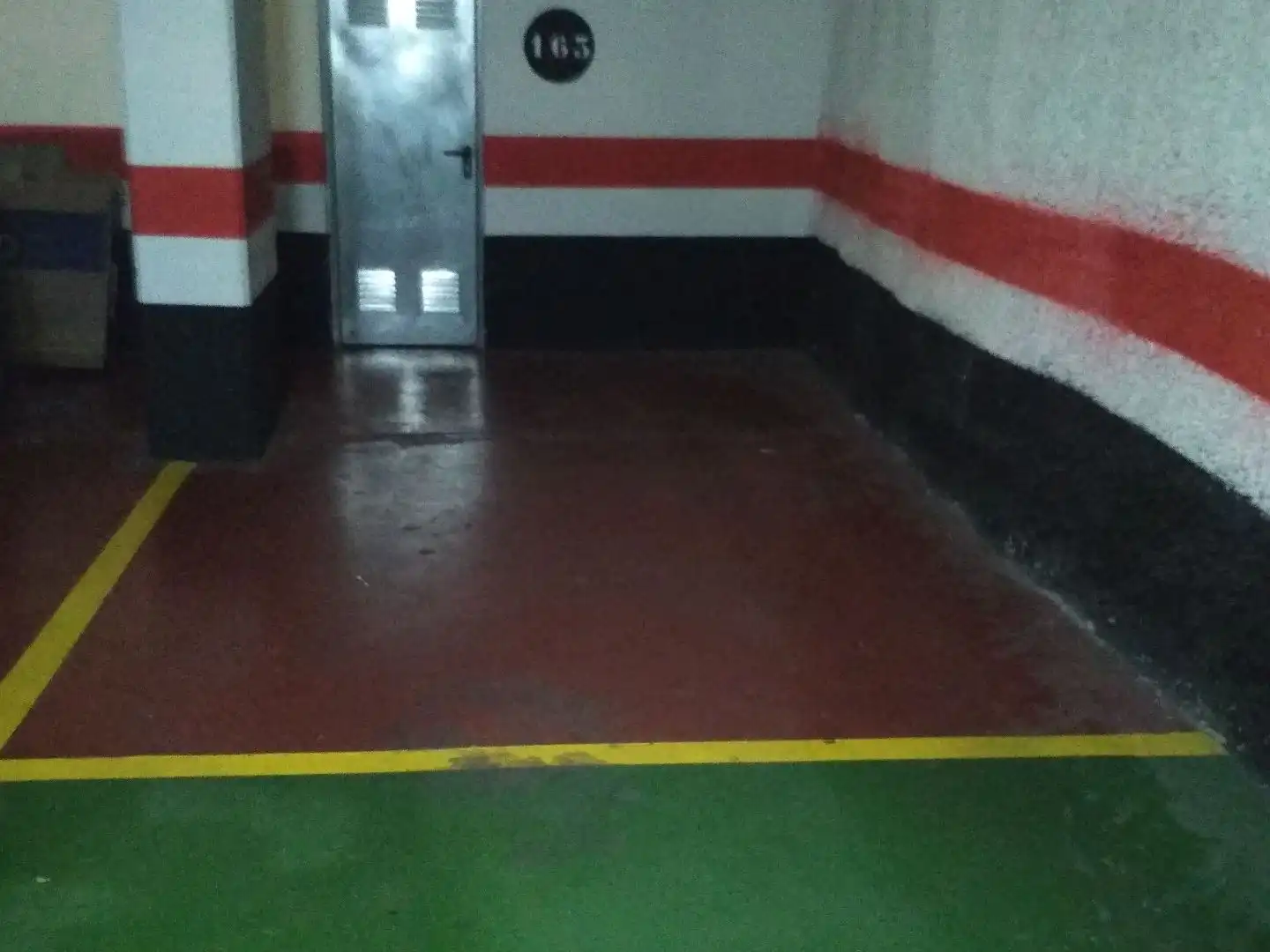Garage zur Miete in Zaragoza