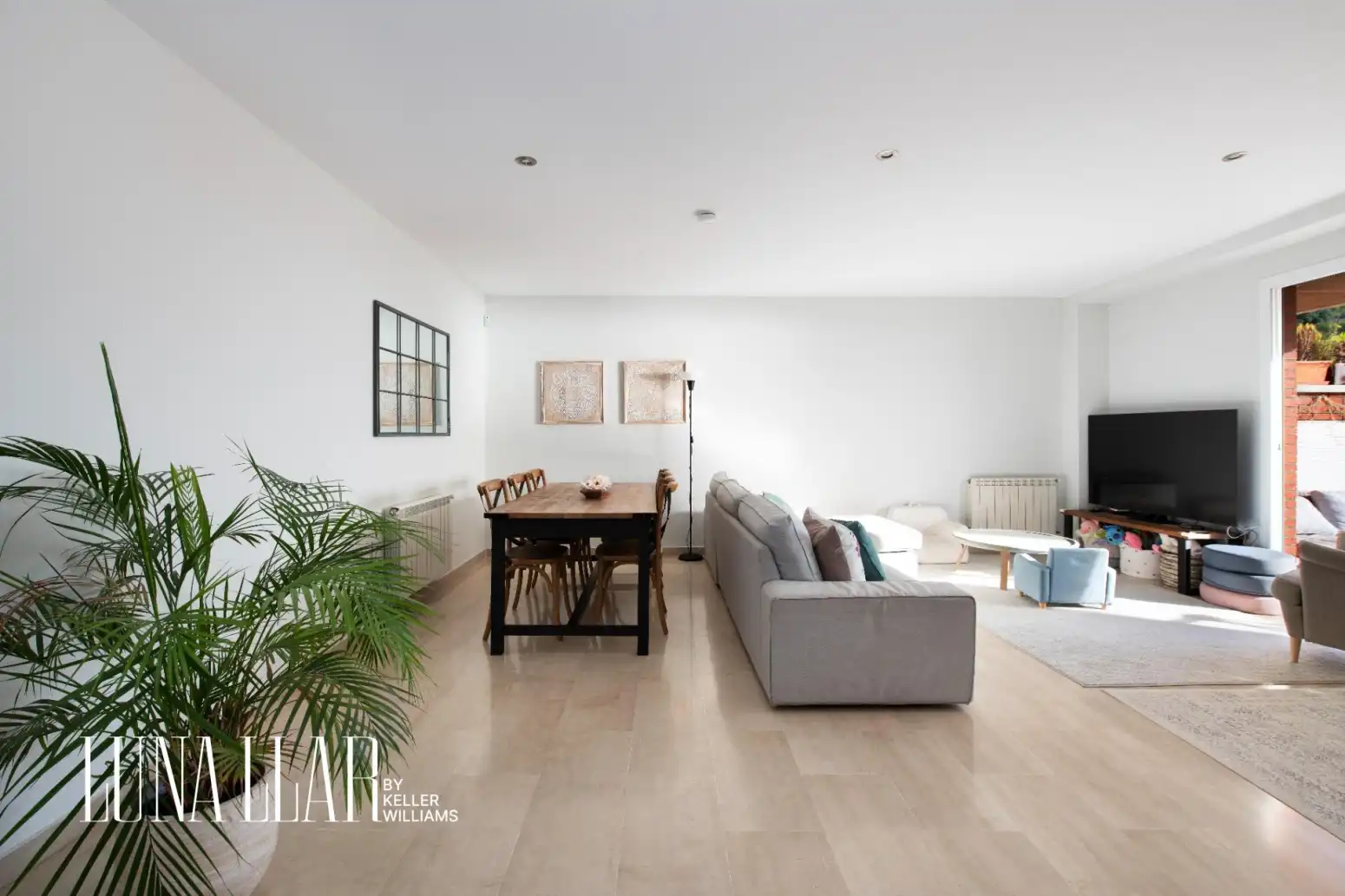 Living room of Attic for sale in Sitges  with Air Conditioner and Terrace