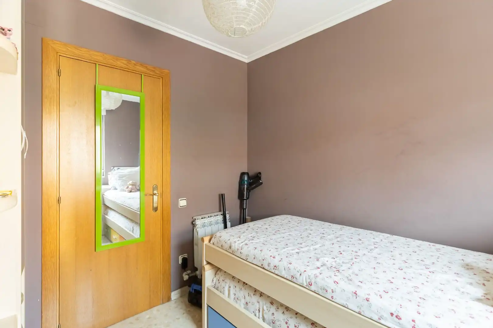 Bedroom of Houses for sale in Badalona  with Air Conditioner, Heating and Terrace