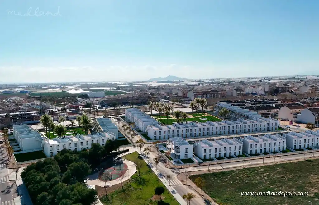 Vista exterior de Apartamento en venta en Pilar de la Horadada con Terraza y Piscina comunitaria