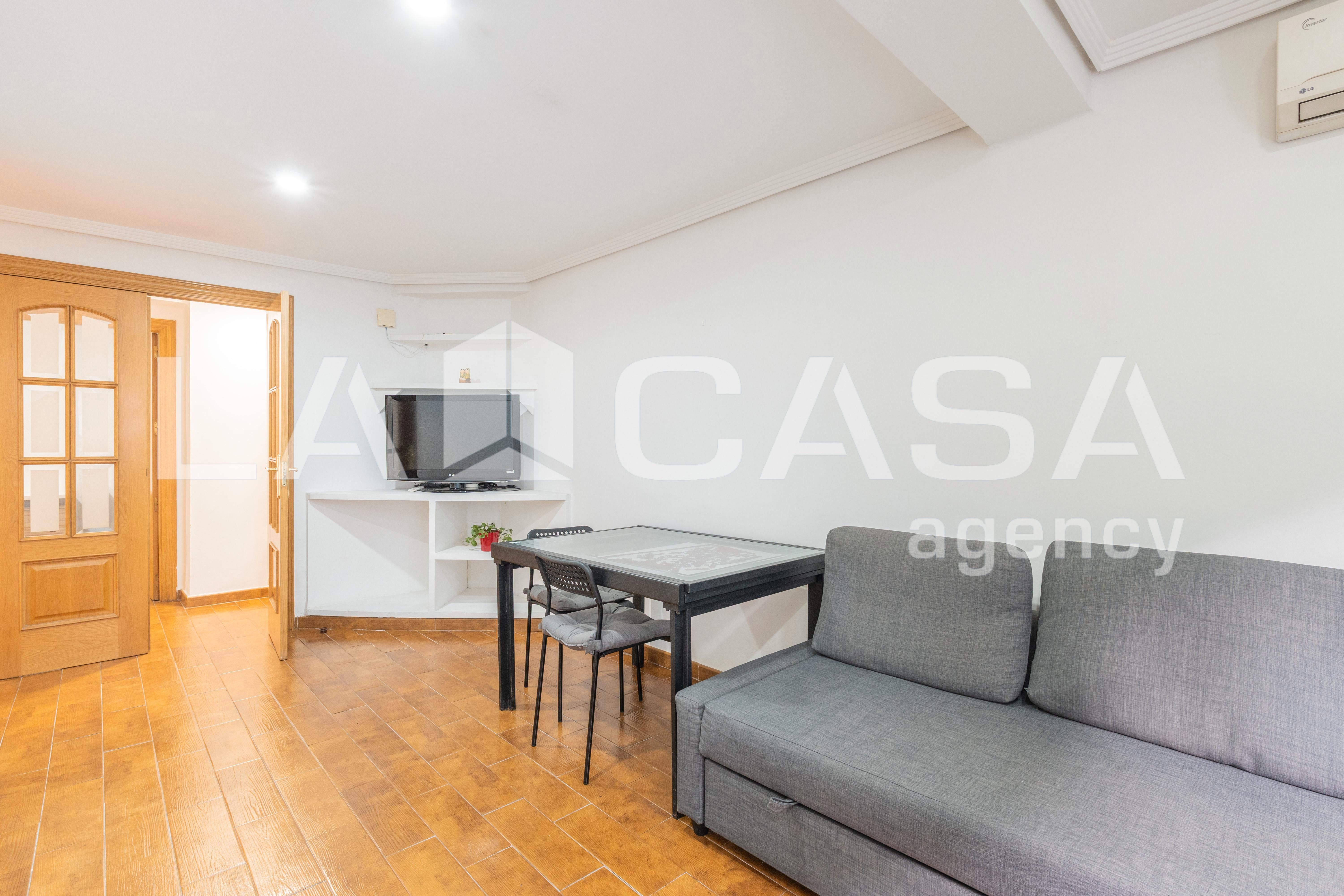 Piso en venta en  Valencia Capital con Terraza