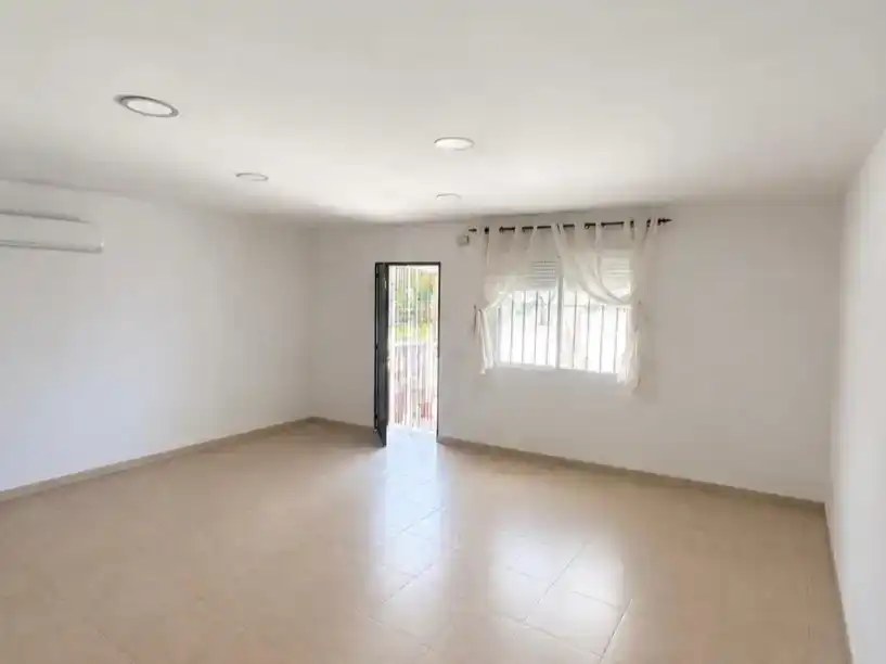 Sala de estar de Piso en venta en Carretera de Sevilla - Los Montitos