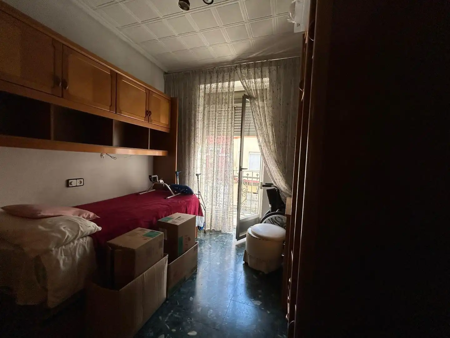 Bedroom of Flat for sale in Valencia  with Air Conditioner, Terrace and Balcony