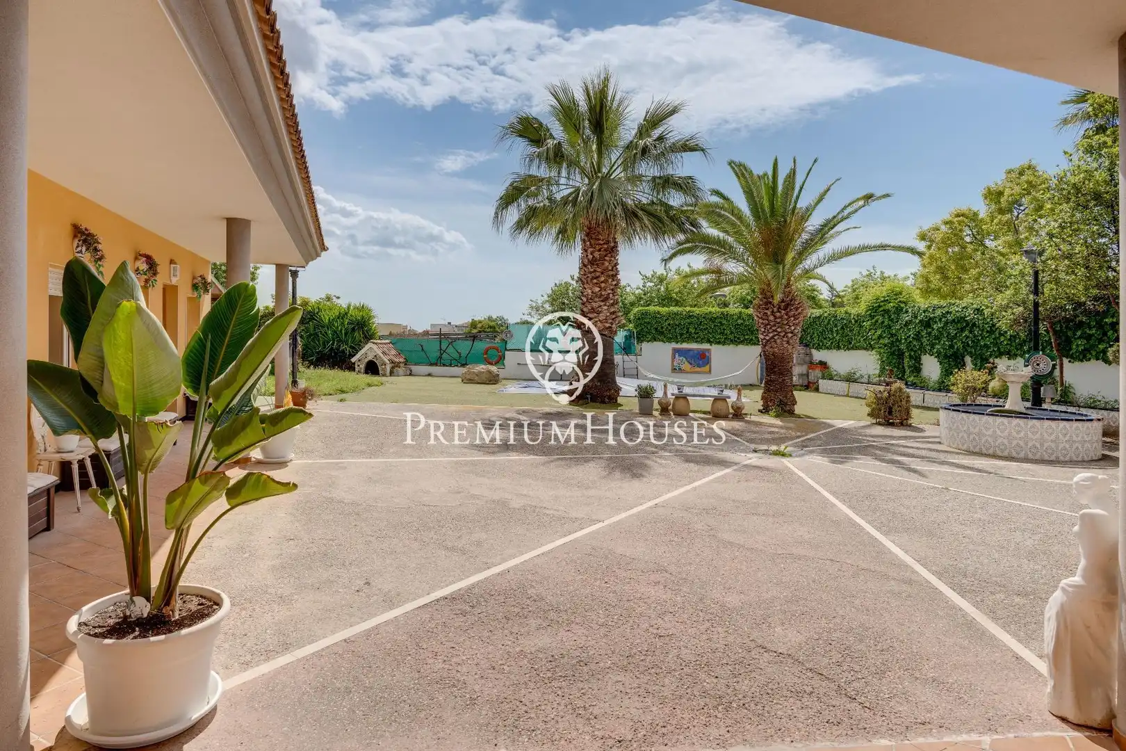 Terraza de Casa o chalet en venta en Vilanova i la Geltrú con Aire acondicionado, Calefacción y Jardín privado