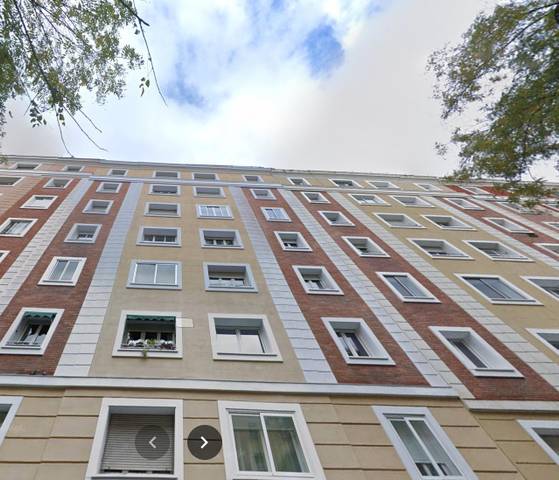 Piso en Venta en Ibiza de Madrid