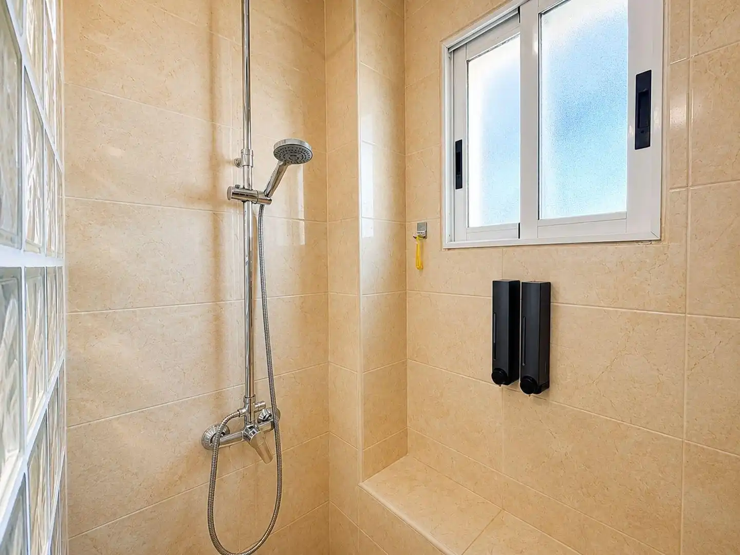 Villa con piscina in vendita a Zona Carrefour - Urbanizaciones, imagen 18