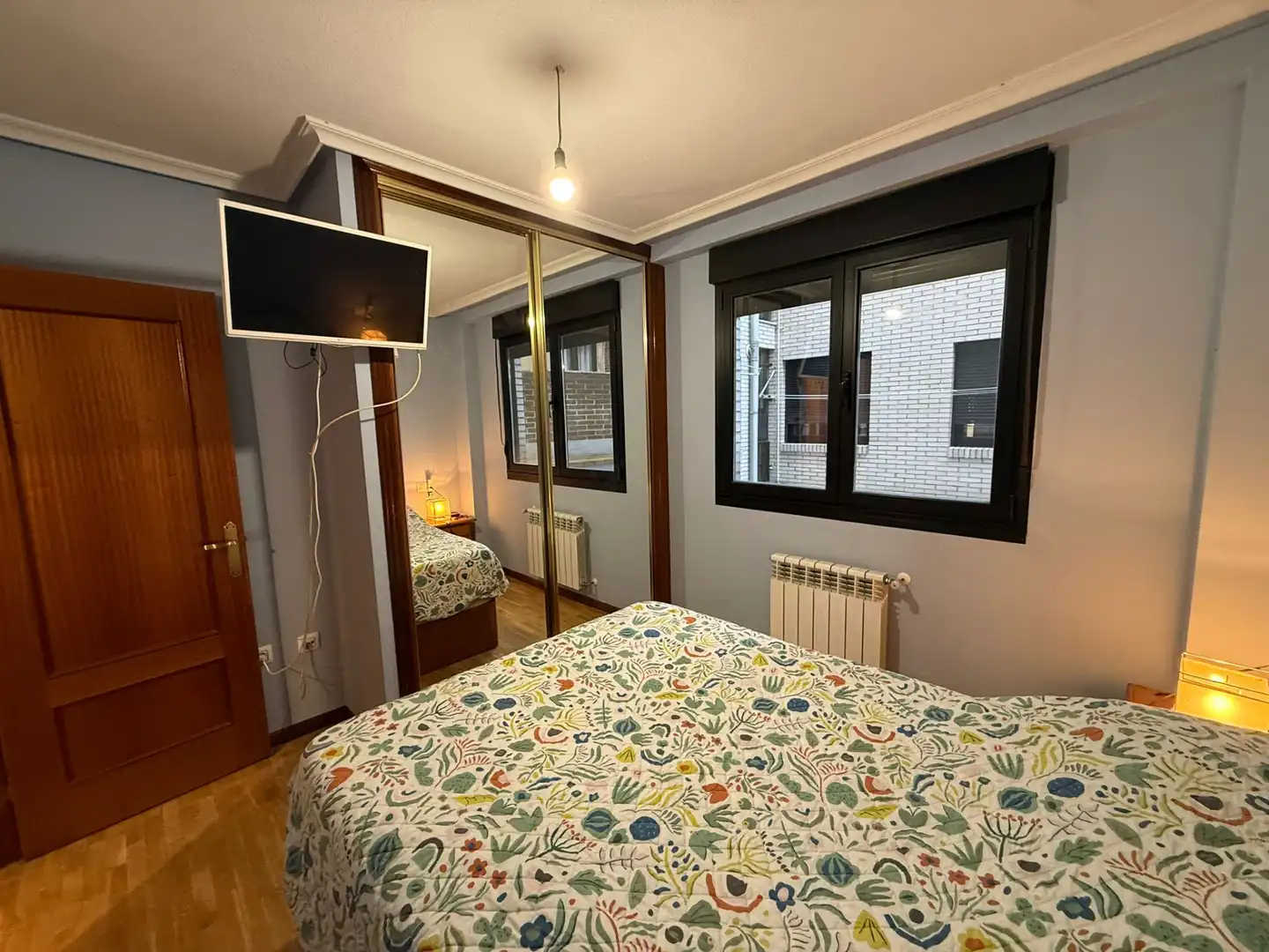 Schlafzimmer von Wohnung zum Verkauf in Oviedo  mit Heizung, Terrasse und Abstellraum