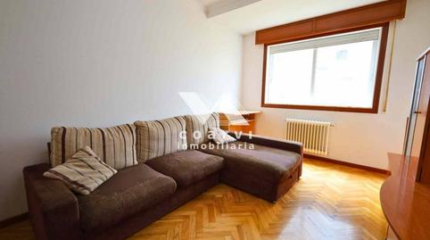 Foto 2 de Apartament en venda a Areal, Barbadás, Ourense