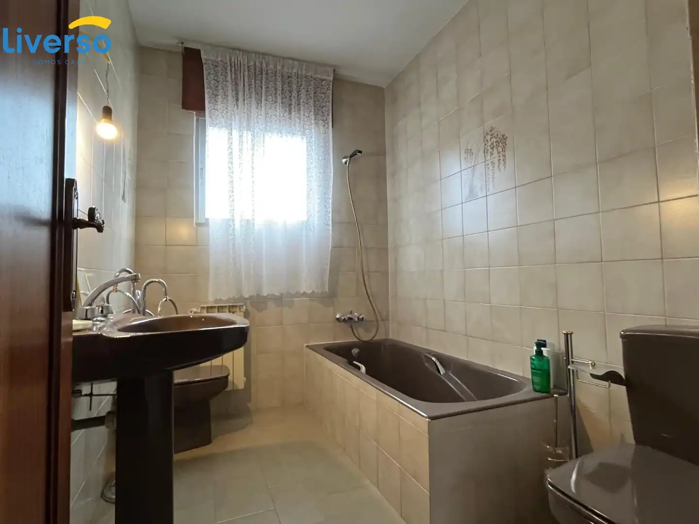 Bathroom of Houses for sale in Grisaleña  with Heating, Terrace and Storage room