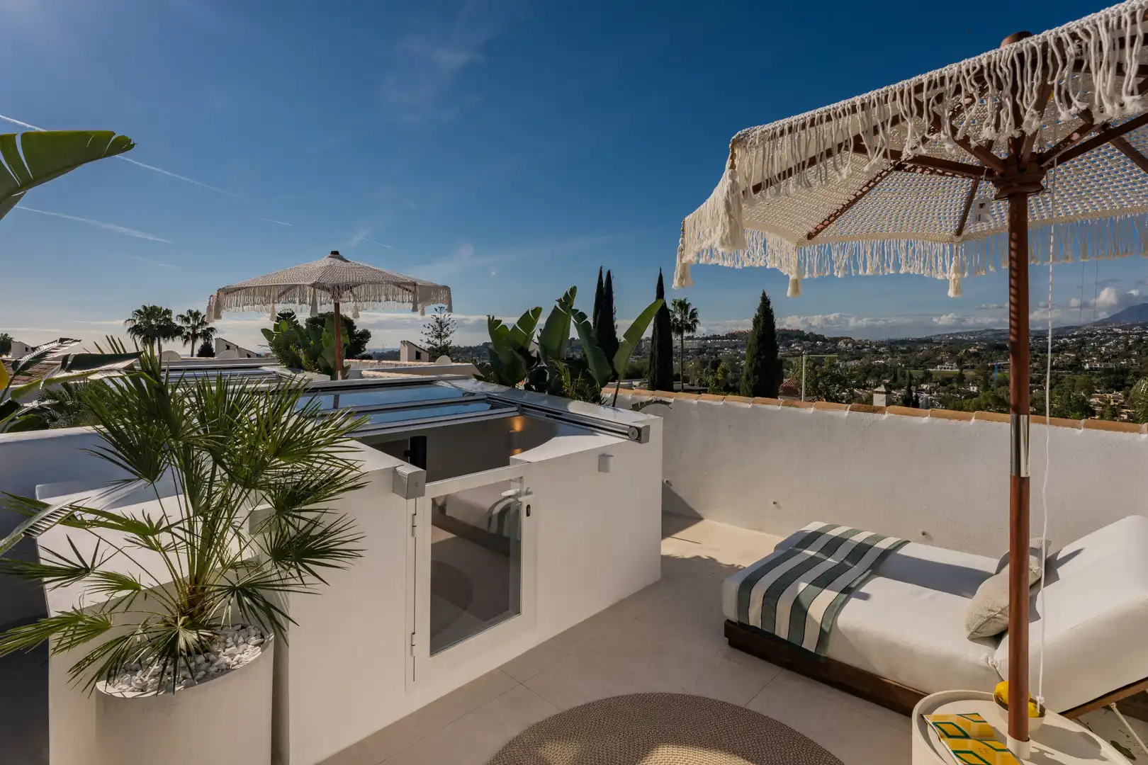Terrace of Detached homes for sale in Marbella  with Terrace and Internet