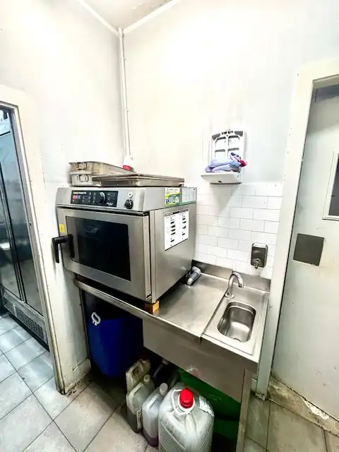Local comercial en traspàs a Carrer de Valldoreix, imagen 6