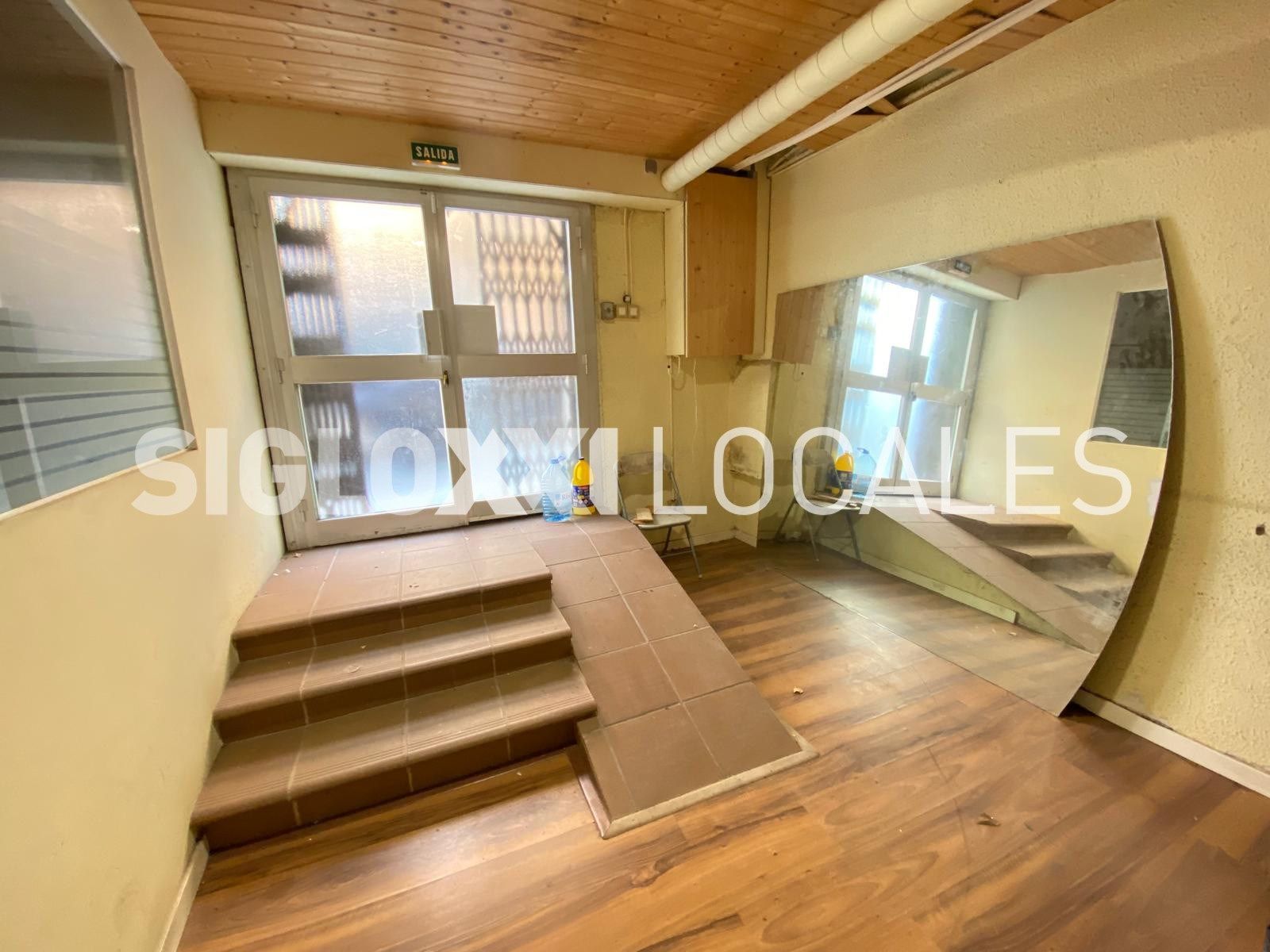 Premises for sale in  Barcelona Capital
