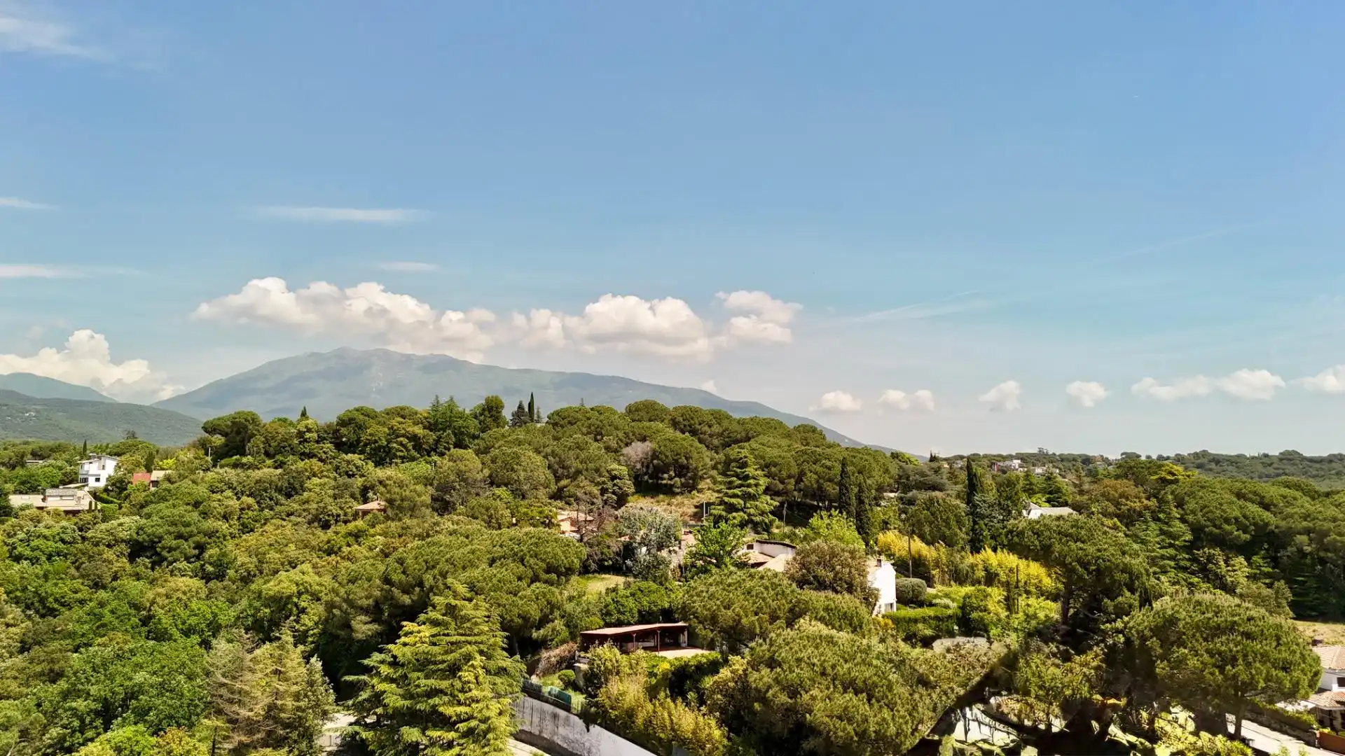 Vista exterior de Residencial en venta en Sant Pere de Vilamajor